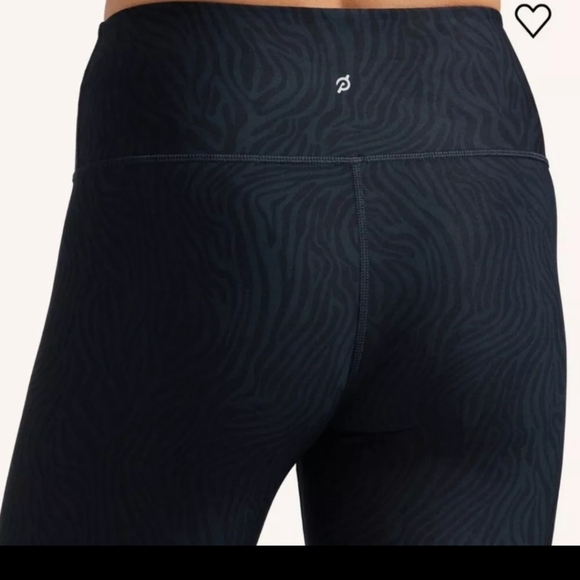 Peleton size small - Picture 3 of 11